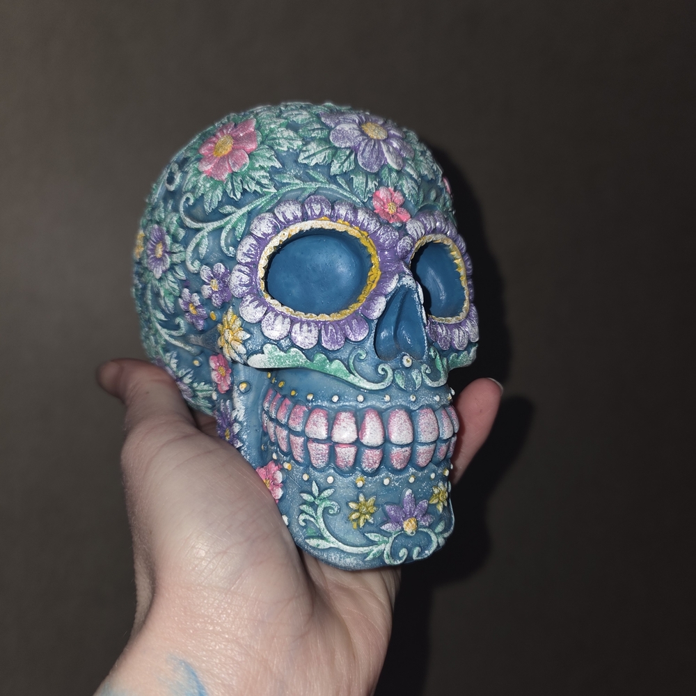 Floral Blue Skull Art Decor